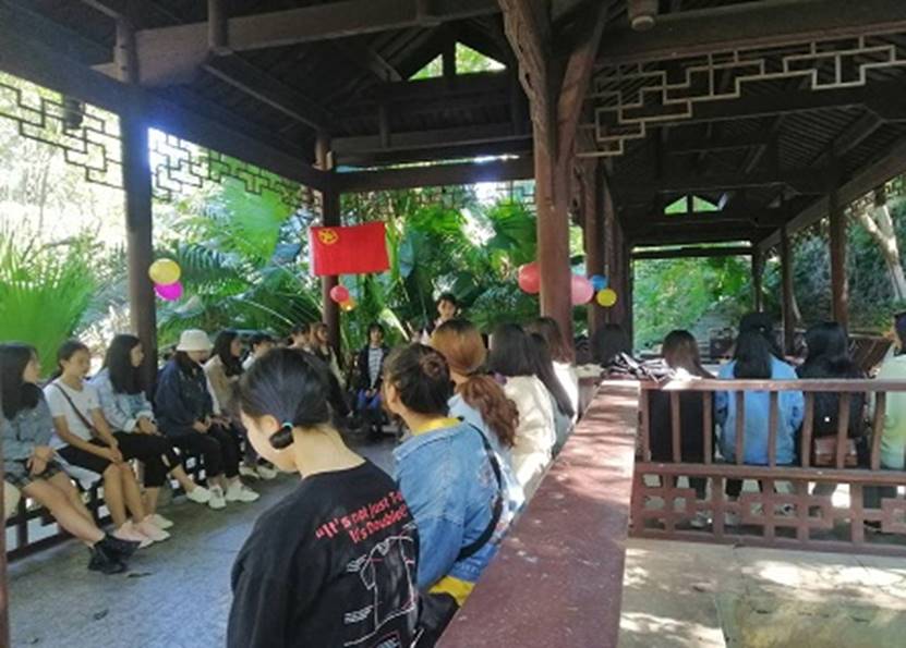 说明: 无标题 说明: 无标题